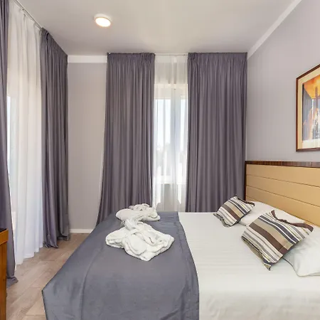 Orabelle Konukevi 4*