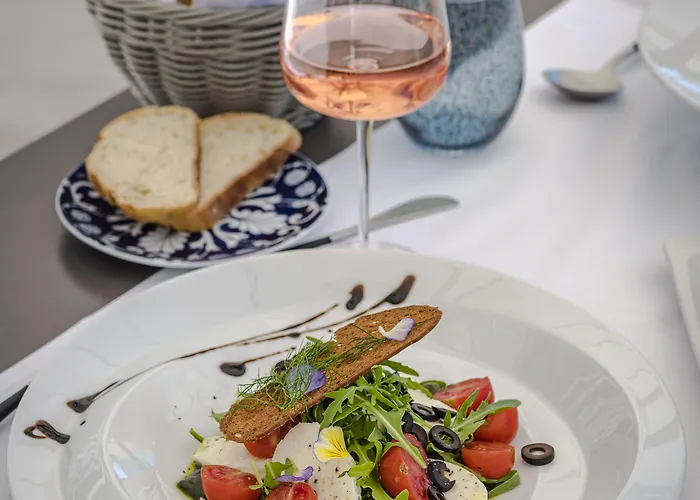 Orabelle Guest house 4*