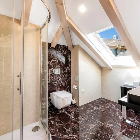 Orabelle Guest house 4*