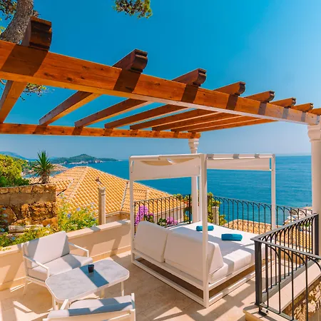 Πανσιόν Orabelle